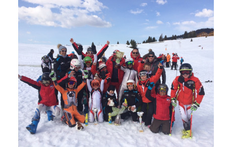 Triplet gagnant à la Titous pour les Aillons! 1er en KL, boarder et parallèle. Félicitations à tous!